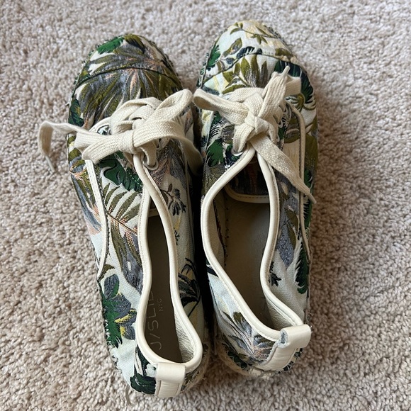 J/Slides - Picture 5 of 6